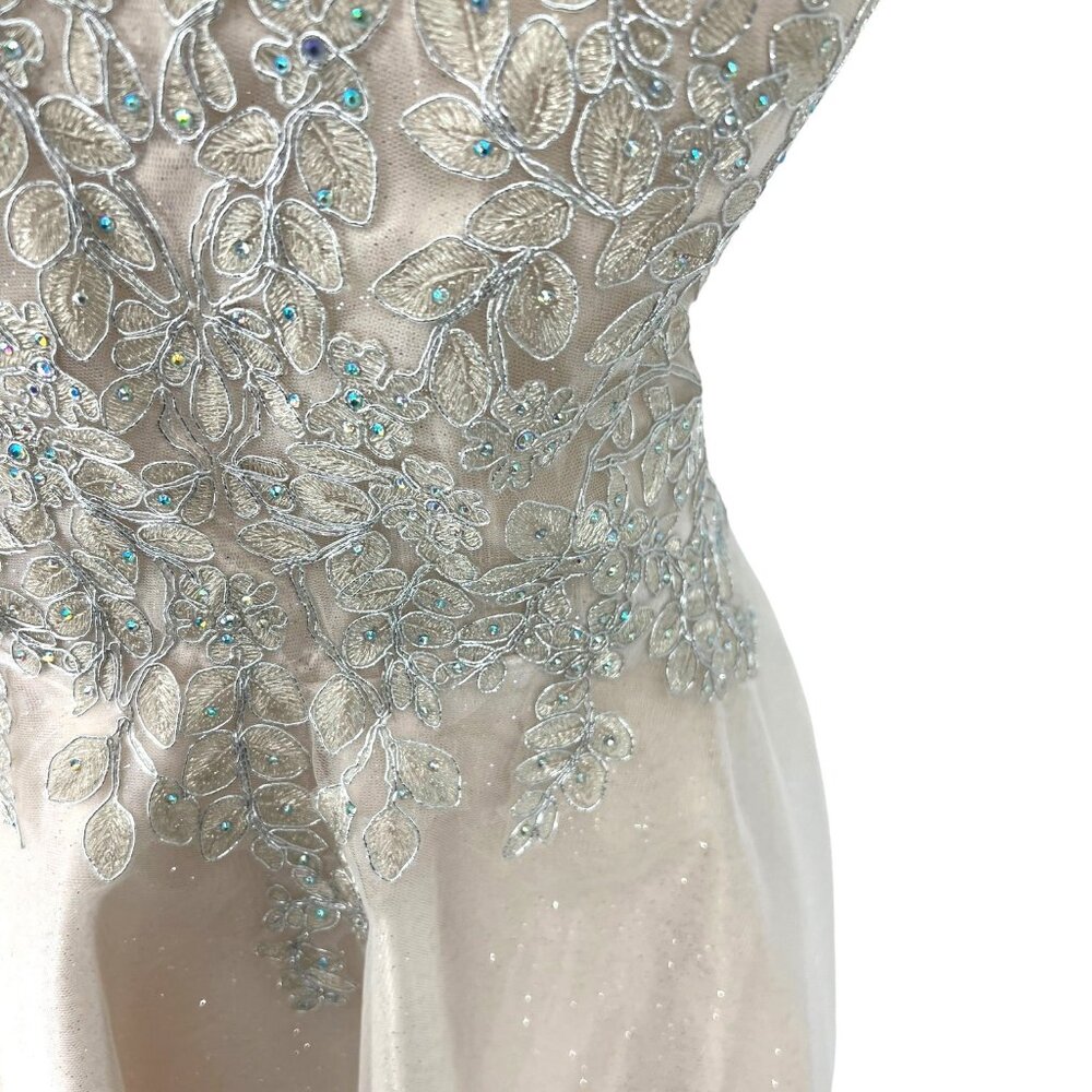 Nox Anabel One Shoulder Embroidered Mini Dress | 16 - Picture 5 of 9